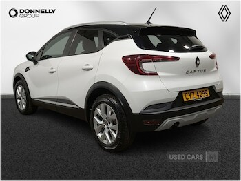 Used Renault Captur 2021 for sale - 77769897: Photo