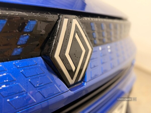 Used Renault Captur 2025 for sale - 76937043: Photo 12