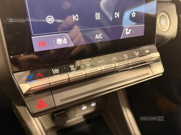 Used Renault Captur 2025 for sale - 76937043: Photo 25