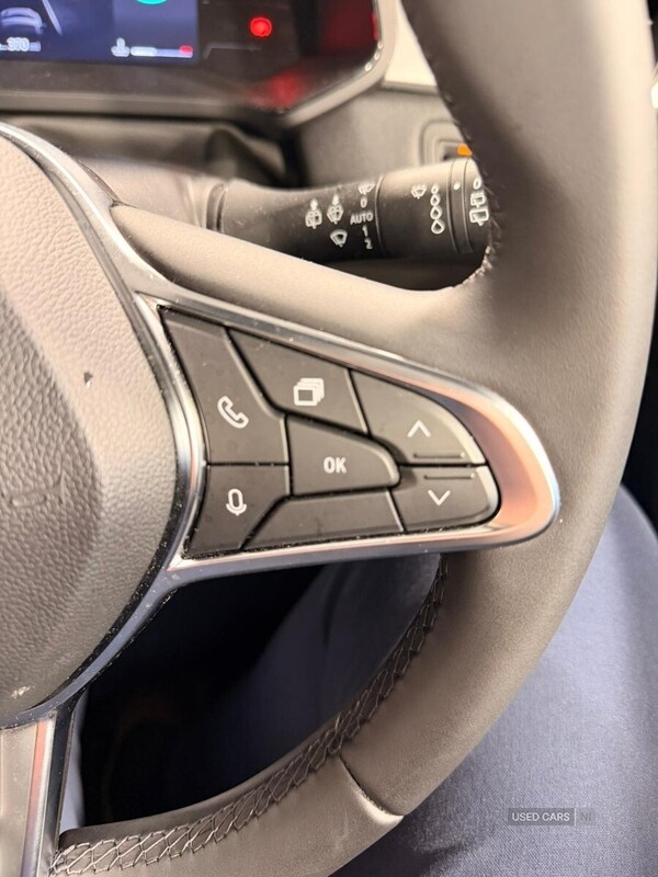 Used Renault Captur 2025 for sale - 76937043: Photo 30