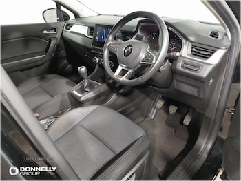 Used Renault Captur 2022 for sale - 78136527: Photo