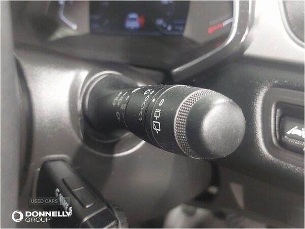 Used Renault Captur 2023 for sale - 77371966: Photo 32