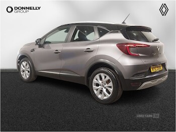 Used Renault Captur 2020 for sale - 76593007: Photo