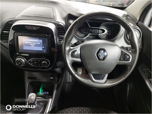 Used Renault Captur 2017 for sale - 76850605: Photo 16
