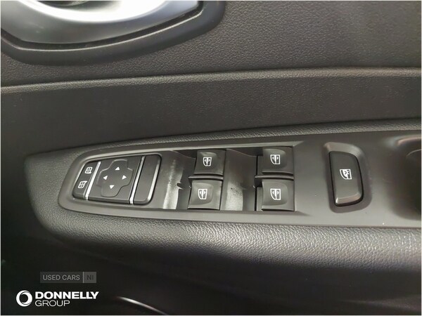 Used Renault Captur 2017 for sale - 76850605: Photo 19