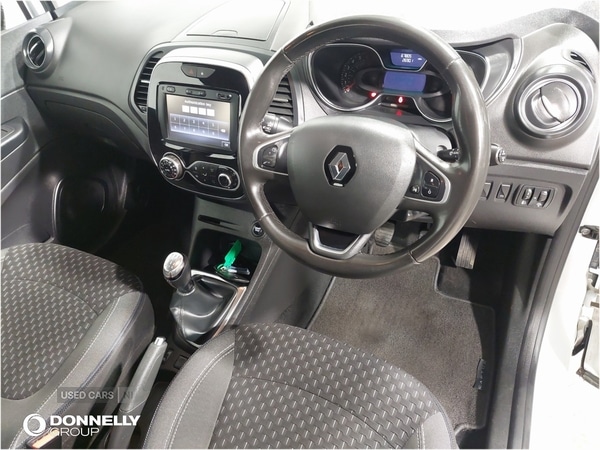 Used Renault Captur 2017 for sale - 76850605: Photo 5