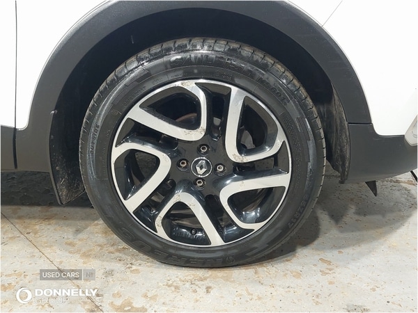 Used Renault Captur 2017 for sale - 76850605: Photo 8