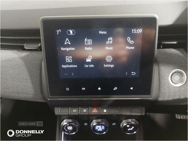 Used Renault Clio 2025 for sale - 76585918: Photo 38