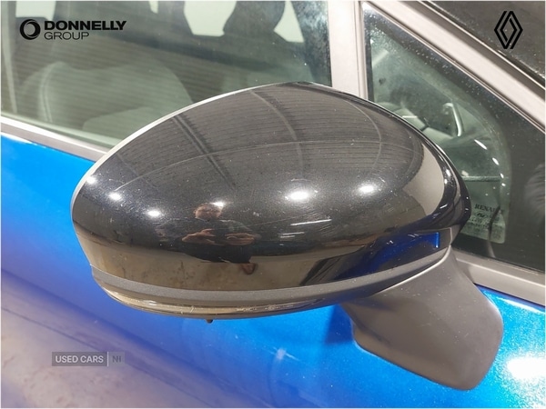 Used Renault Captur 2021 for sale - 76942792: Photo 26