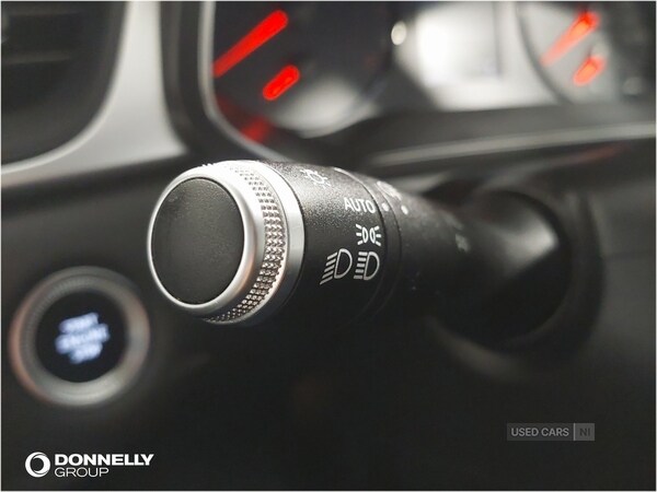 Used Renault Captur 2021 for sale - 76942792: Photo 33