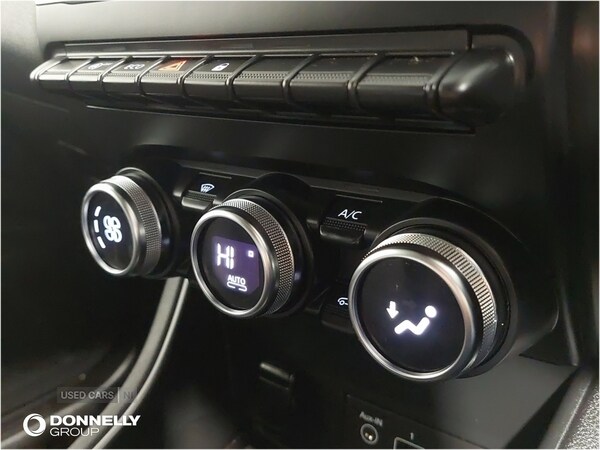 Used Renault Captur 2021 for sale - 76942792: Photo 39