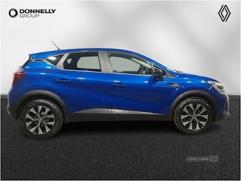Used Renault Captur 2022 for sale - 75352276: Photo