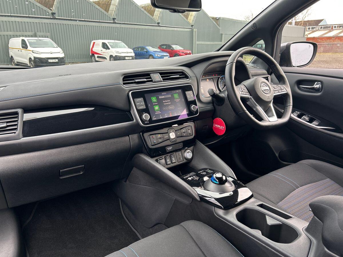 Used Nissan Leaf 2024 for sale - 77778774: Photo 2