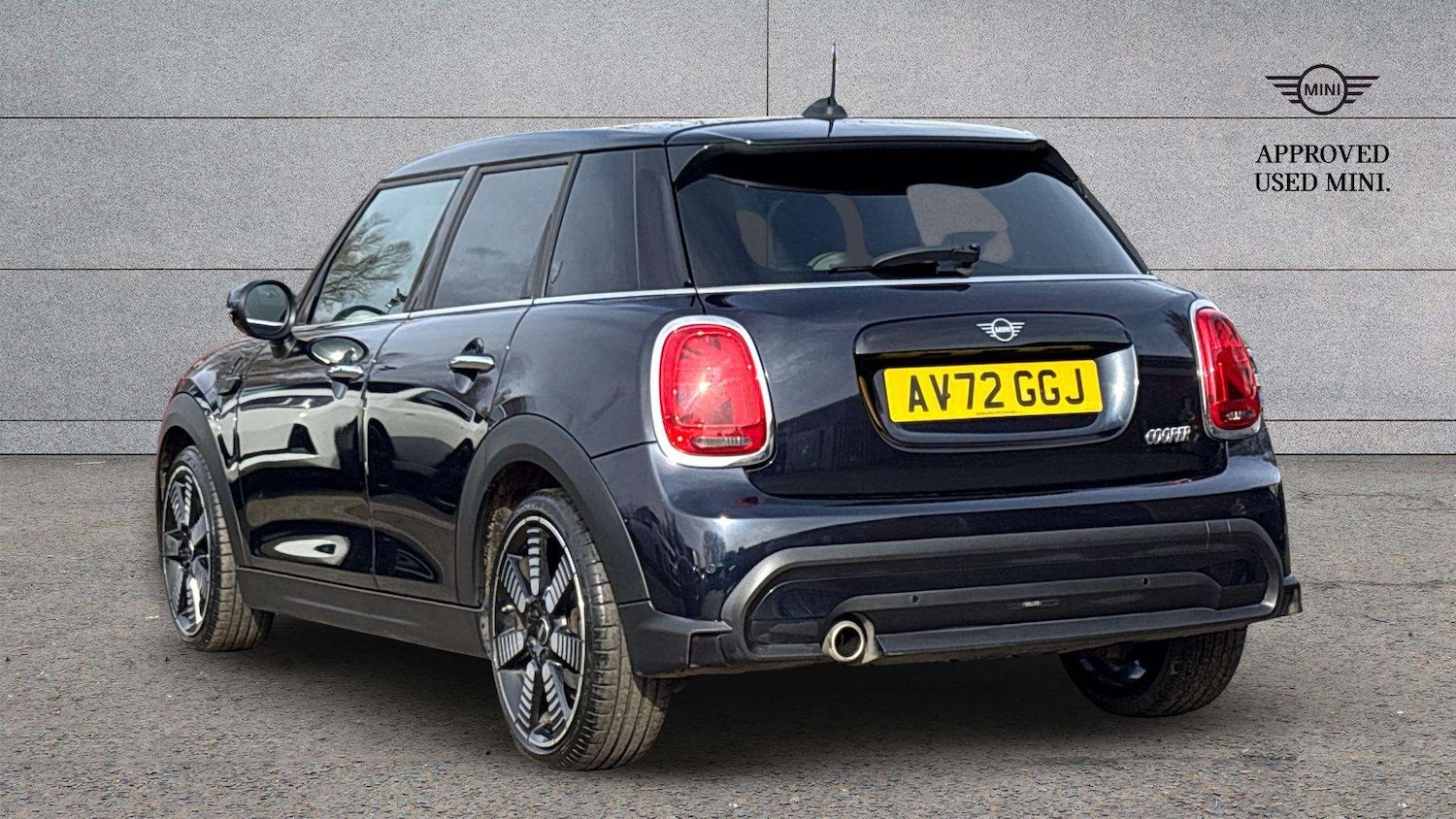 Used MINI Hatch 2022 for sale - 77886035: Photo 2