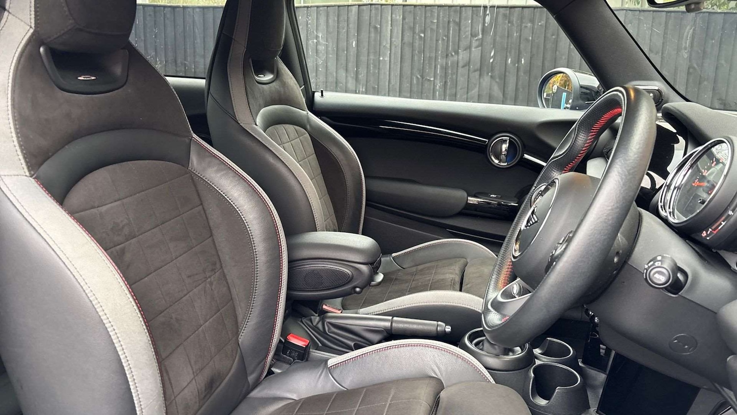 Used MINI Hatch 2021 for sale - 76435712: Photo 13