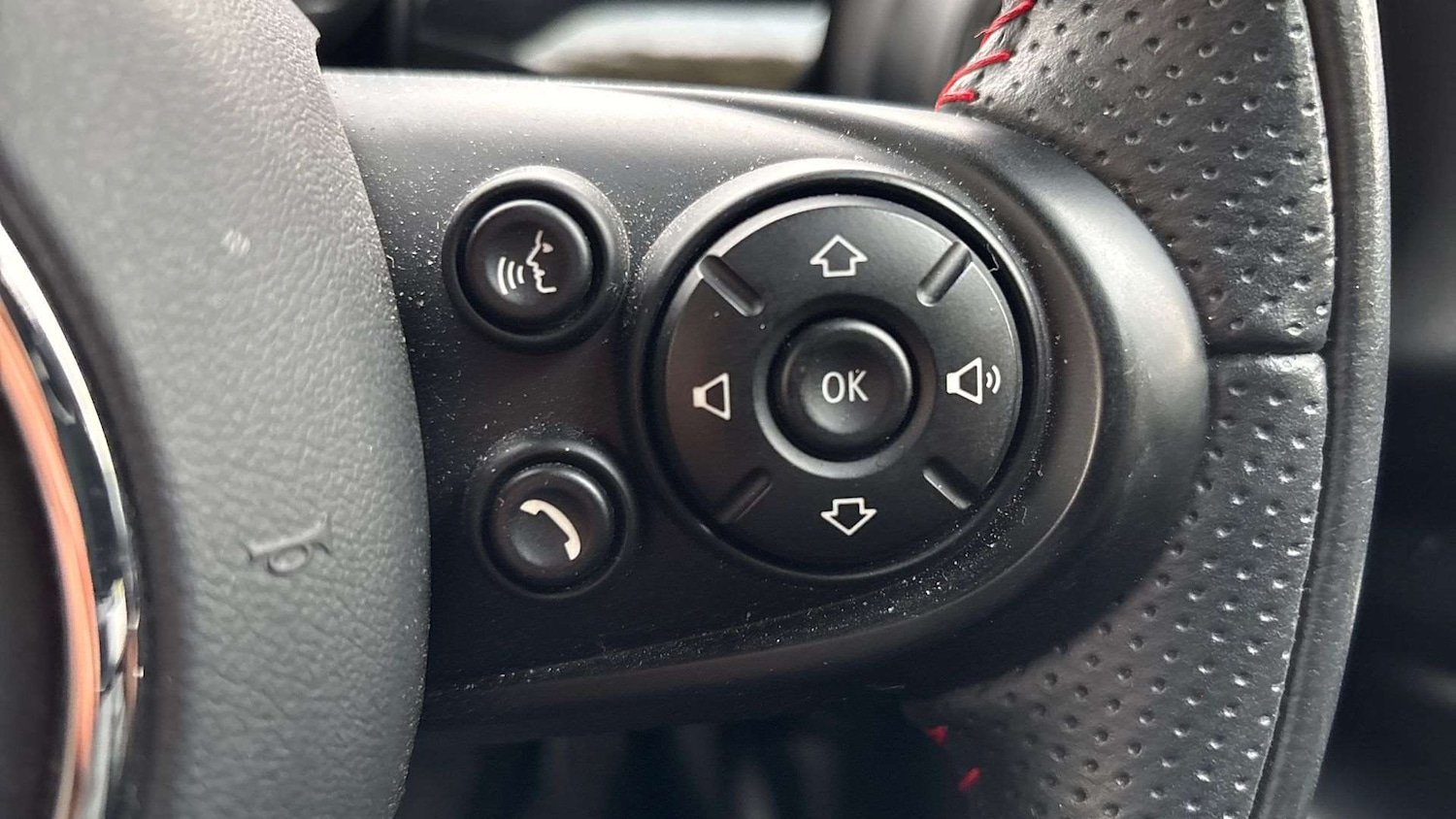 Used MINI Hatch 2021 for sale - 76435712: Photo 23