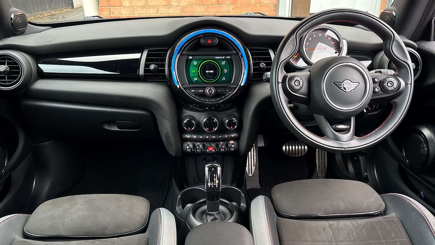 Used MINI Hatch 2021 for sale - 76435712: Photo 6