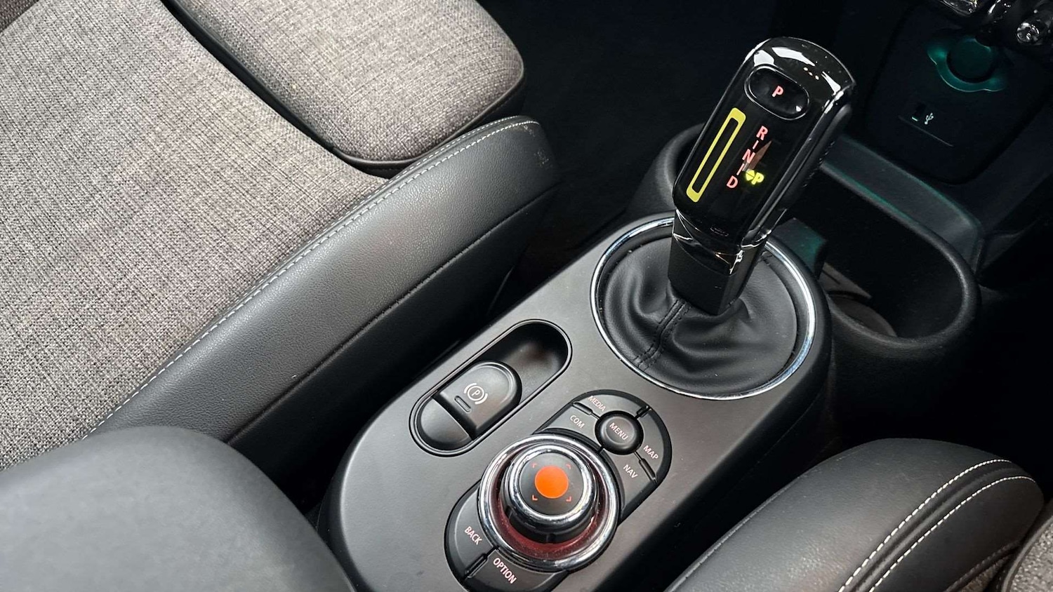 Used MINI Hatch 2020 for sale - 77044071: Photo 12