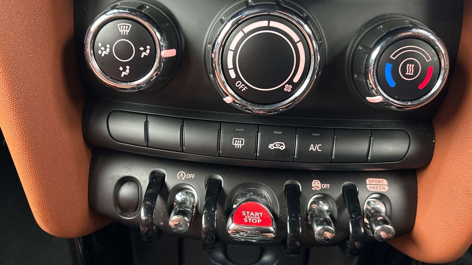 Used MINI Hatch 2021 for sale - 76610700: Photo 35