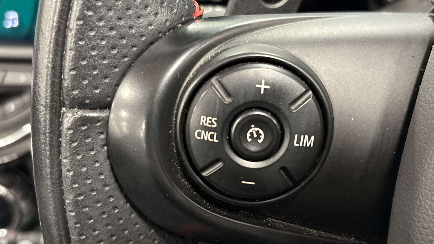 Used MINI Convertible 2021 for sale - 77429020: Photo 22