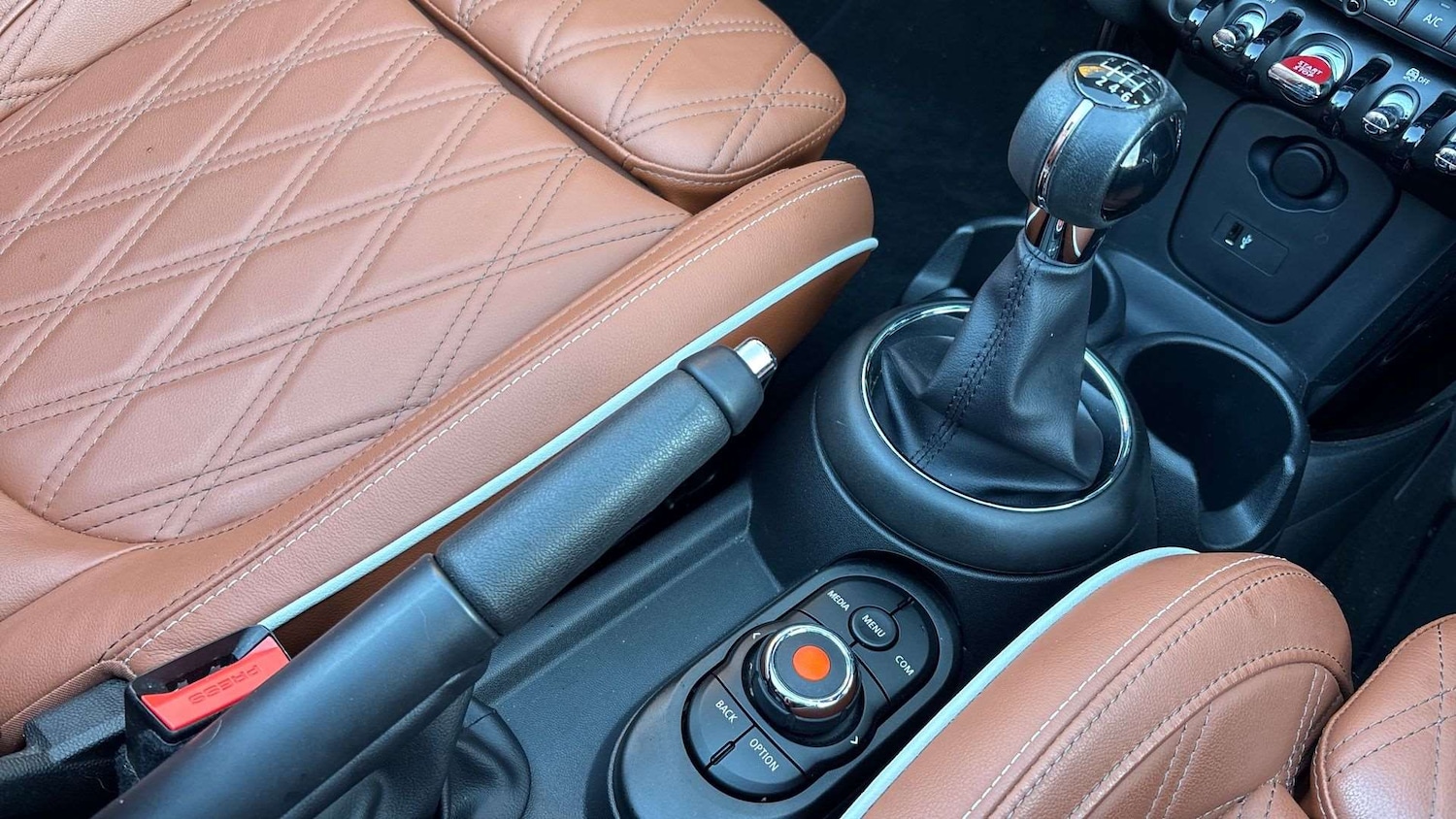 Used MINI Convertible 2020 for sale - 76804863: Photo 12