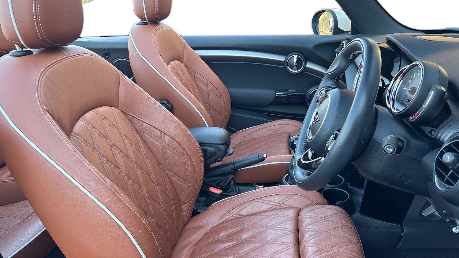 Used MINI Convertible 2020 for sale - 76804863: Photo 13