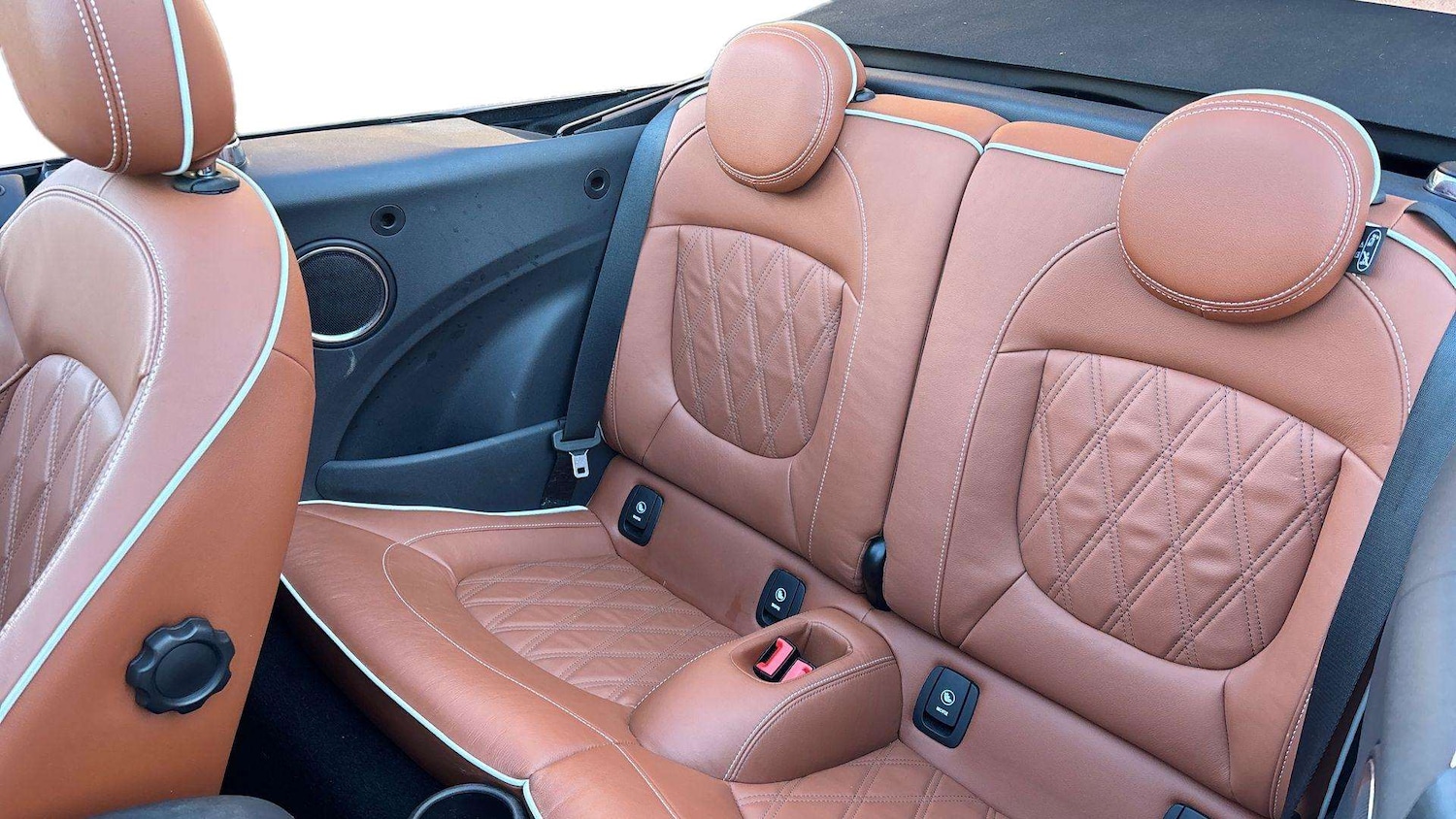 Used MINI Convertible 2020 for sale - 76804863: Photo 14