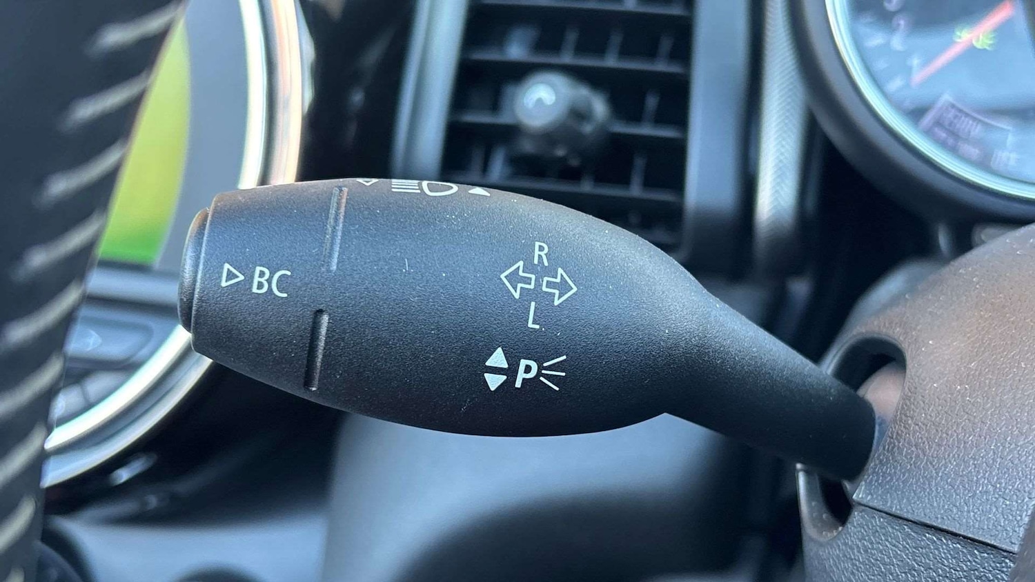 Used MINI Convertible 2020 for sale - 76804863: Photo 29