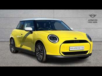 2024 - 135kW E Classic 41kWh 3dr Auto