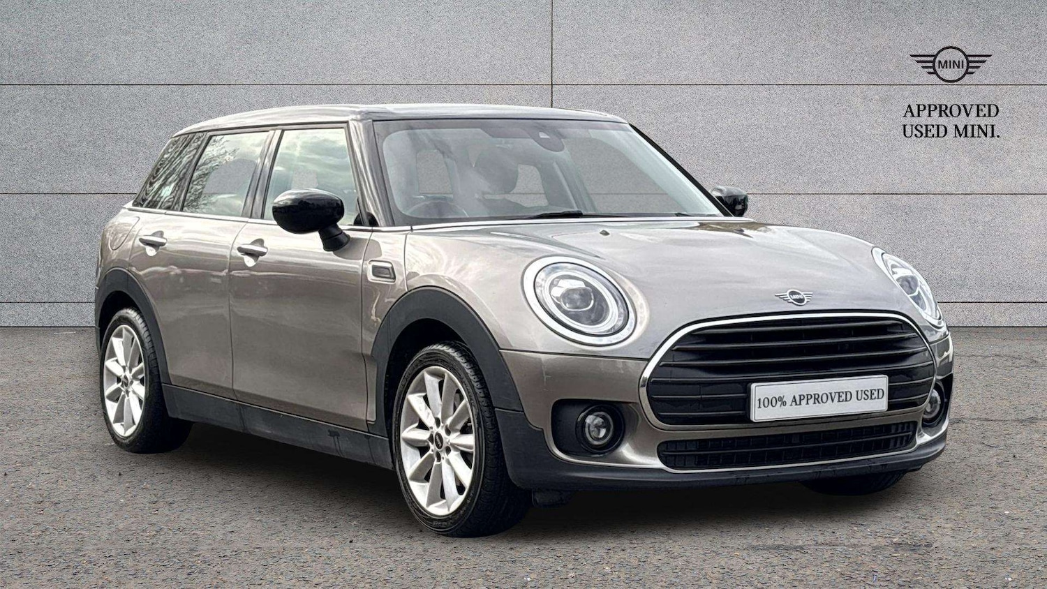 Used MINI Clubman 2019 for sale - 76475977: Photo 1