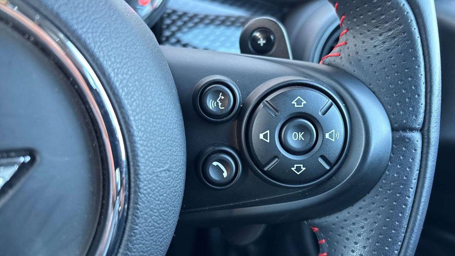 Used MINI Hatch 2018 for sale - 77093454: Photo 23