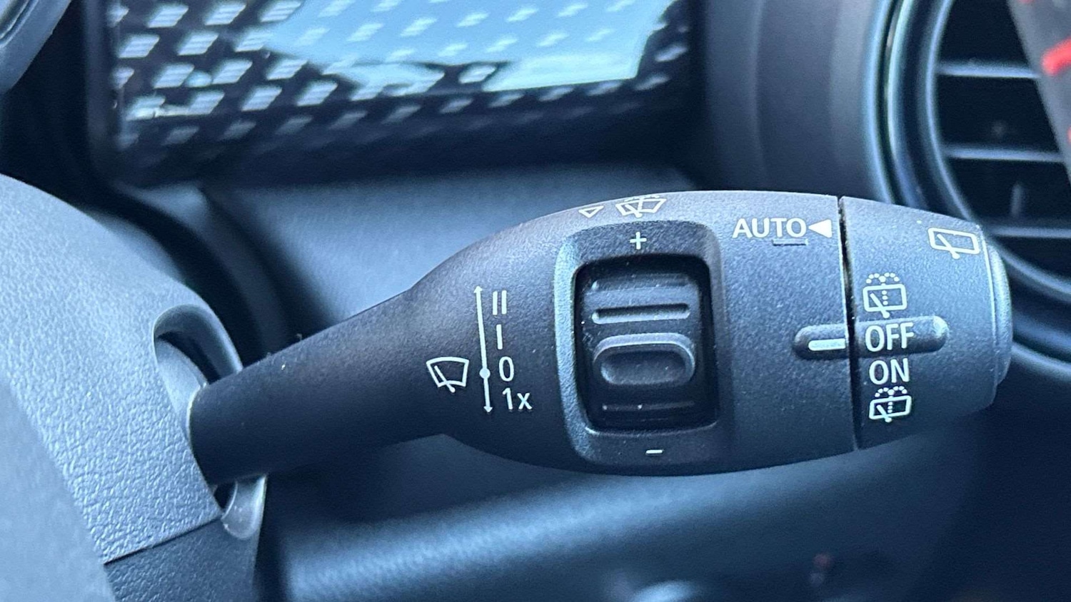 Used MINI Hatch 2018 for sale - 77093454: Photo 30