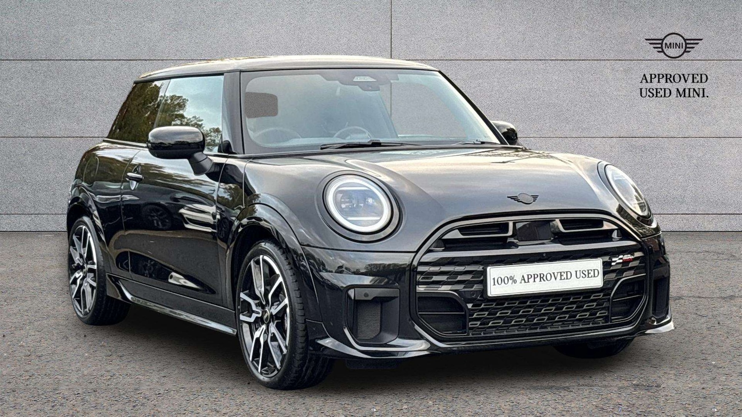 Used MINI Cooper 2025 for sale - 76390624: Photo 1
