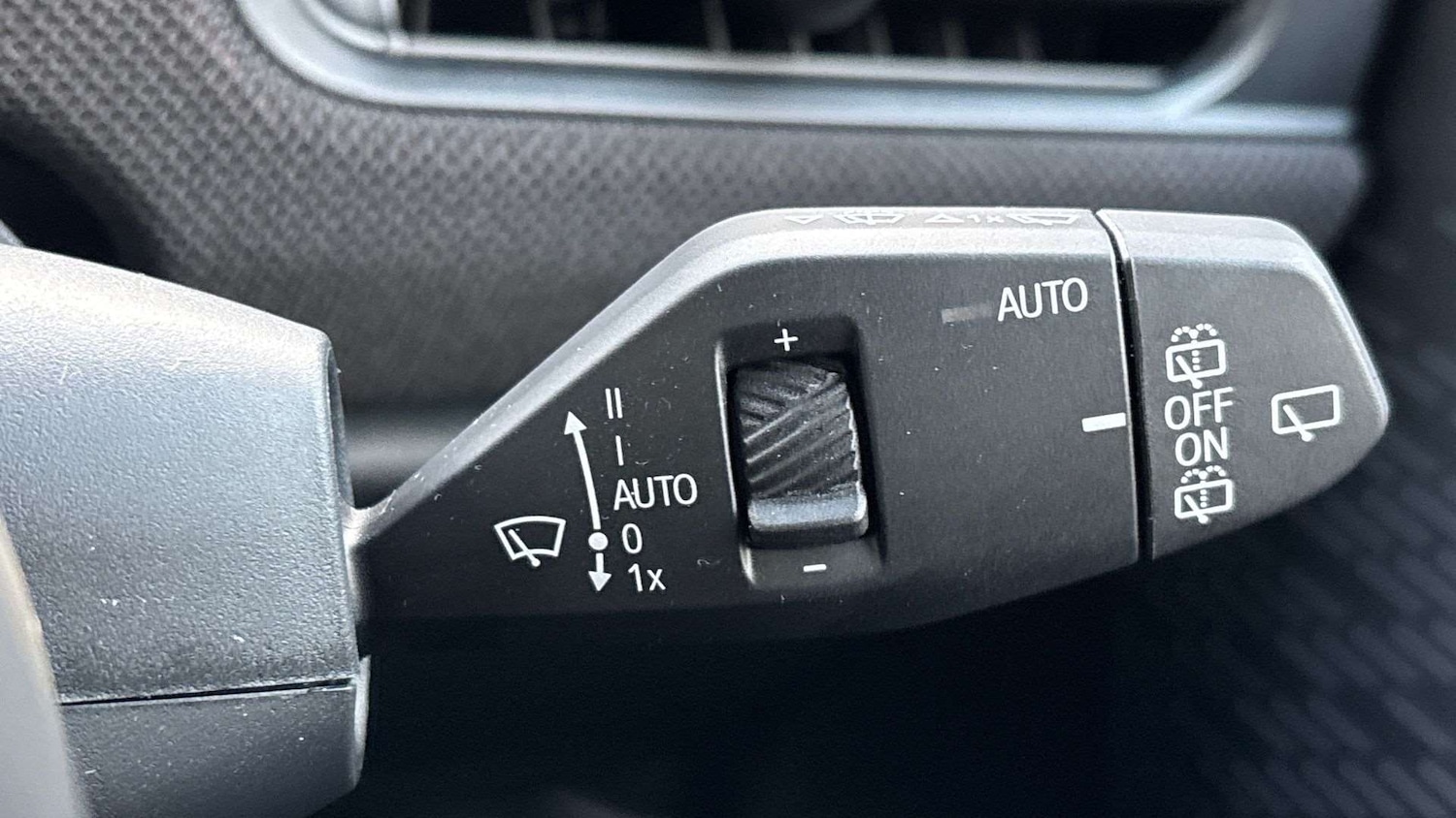 Used MINI Cooper 2025 for sale - 76390624: Photo 30