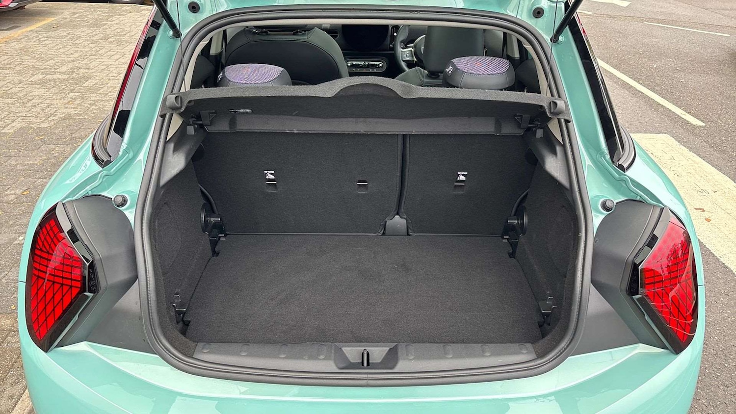 Used MINI Cooper 2024 for sale - 76475923: Photo 15