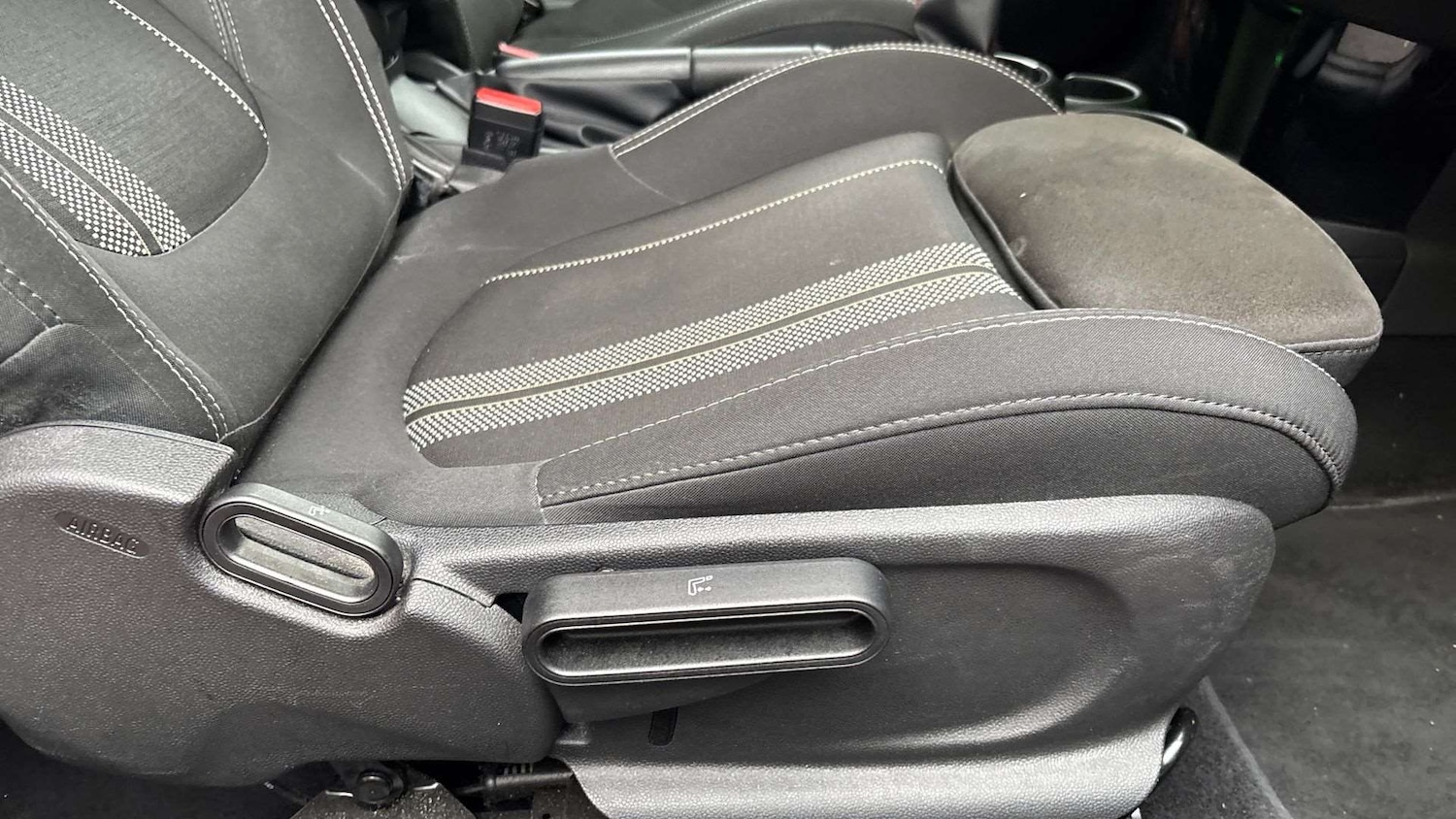 Used MINI Hatch 2020 for sale - 76553100: Photo 28