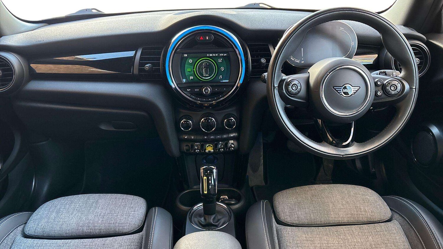 Used MINI Hatch 2020 for sale - 78119201: Photo 6