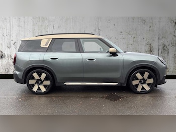 Used MINI Countryman 2024 for sale - 73186315: Photo
