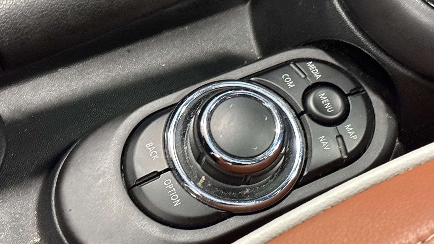 Used MINI Convertible 2022 for sale - 76804764: Photo 25