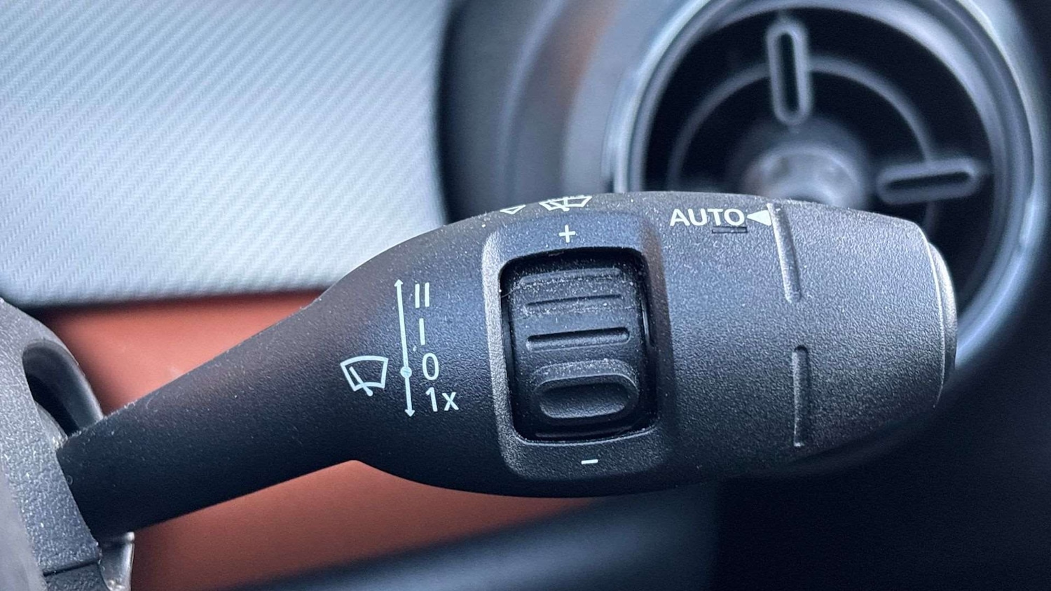 Used MINI Convertible 2022 for sale - 76804764: Photo 30