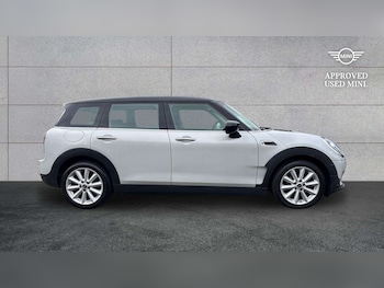 Used MINI Clubman 2019 for sale - 79579710: Photo