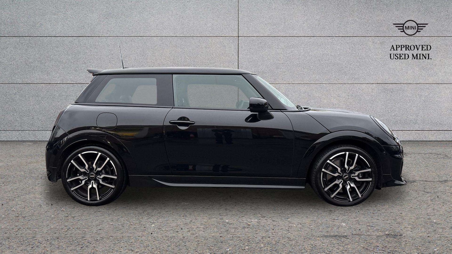 Used MINI Cooper 2025 for sale - 76501852: Photo 4