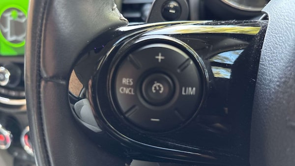 Used MINI Hatch 2019 for sale - 76156319: Photo 22