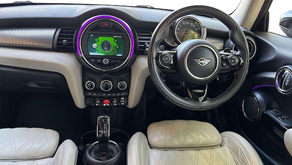 Used MINI Hatch 2019 for sale - 76156319: Photo 7