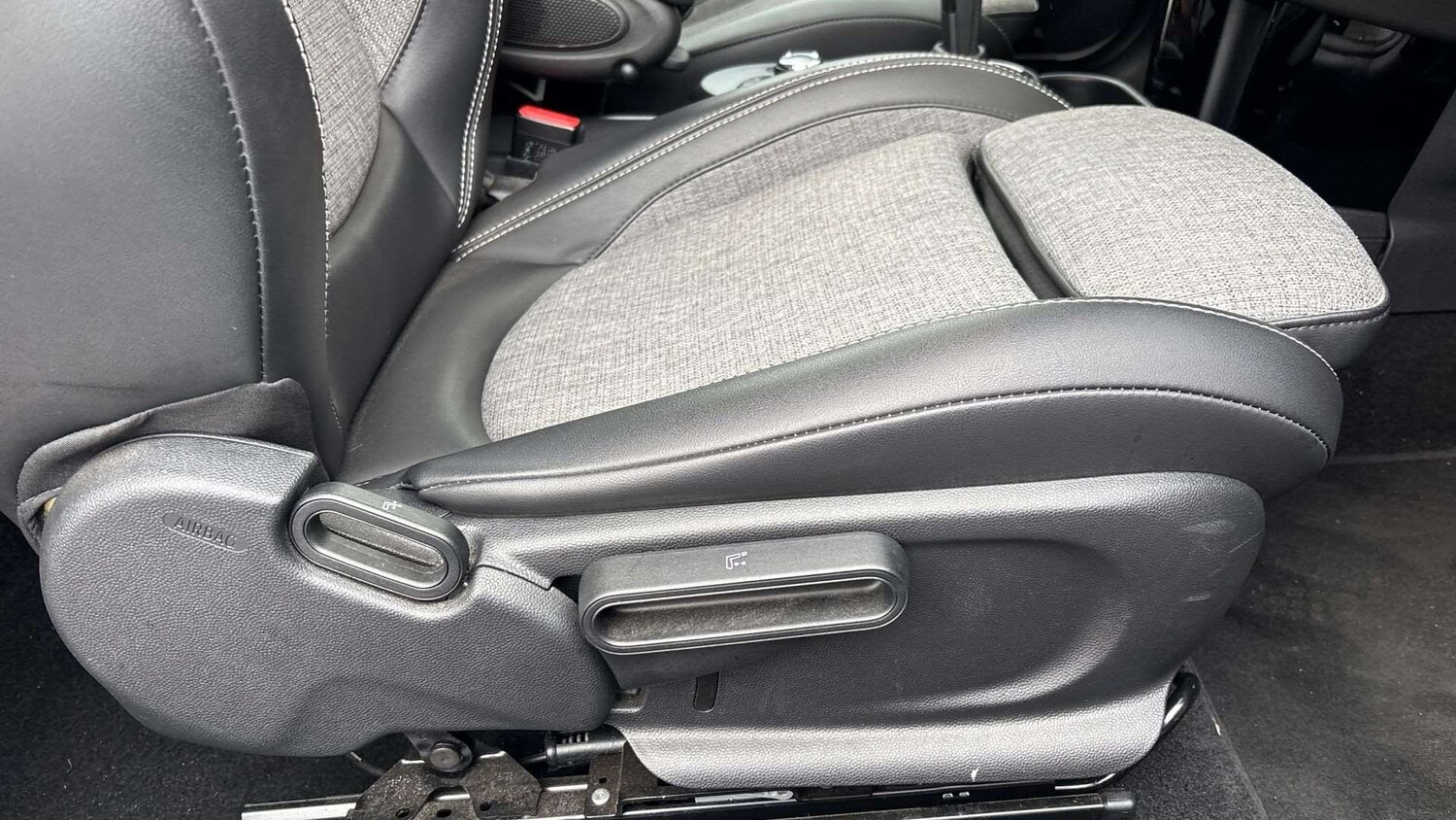 Used MINI Hatch 2023 for sale - 77429248: Photo 28