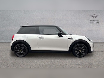 Used MINI Hatch 2023 for sale - 77429248: Photo