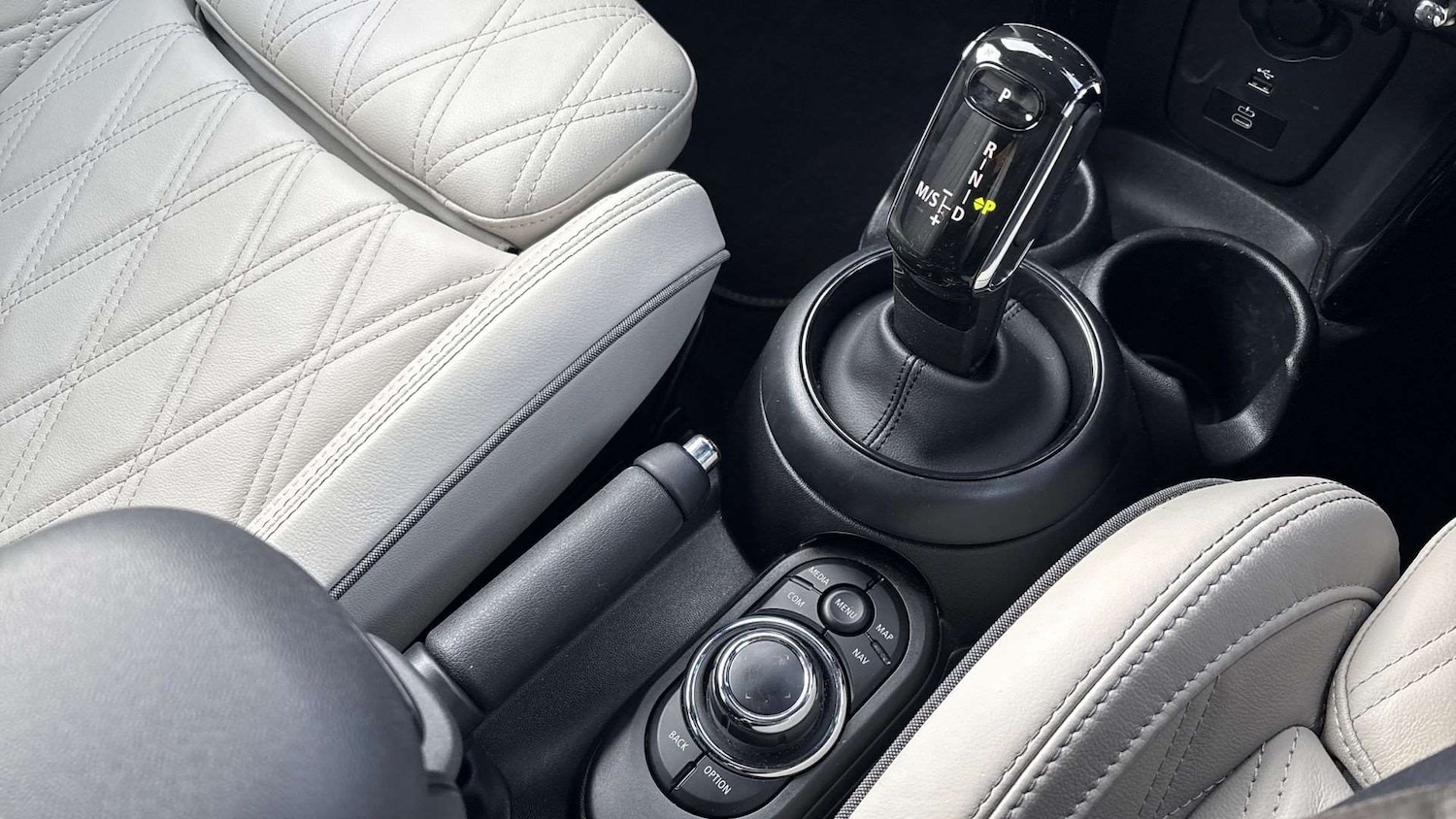 Used MINI Hatch 2023 for sale - 77206447: Photo 12