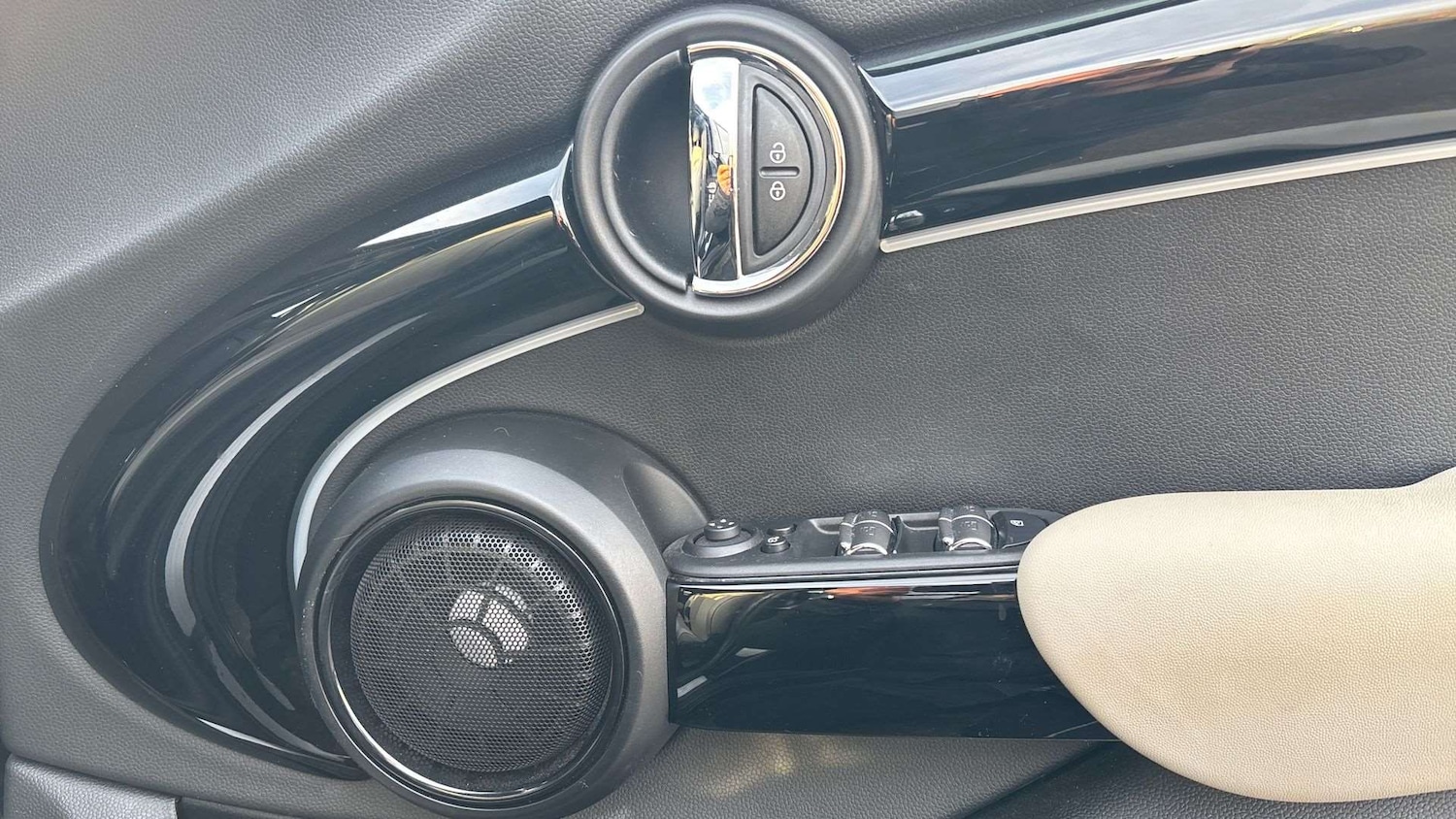 Used MINI Hatch 2023 for sale - 77206447: Photo 27