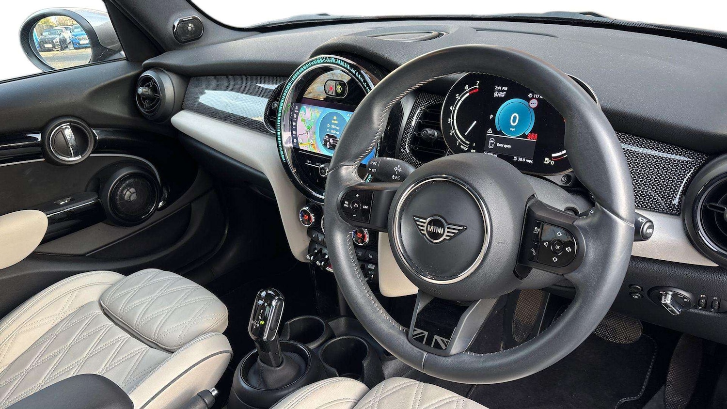 Used MINI Hatch 2023 for sale - 77206447: Photo 8