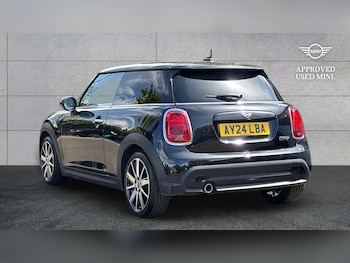 Used MINI Hatch 2024 for sale - 78365519: Photo